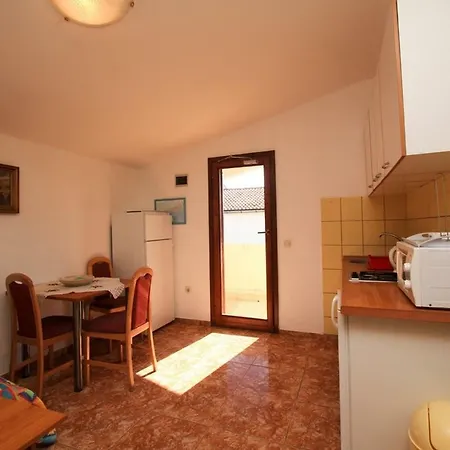 Garden Apartment