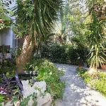 Apartment Garden