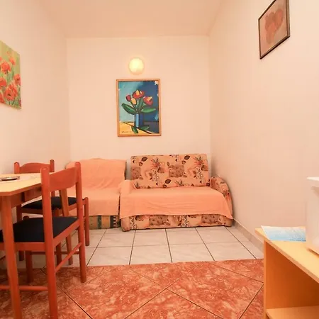 Garden Apartment Orebic